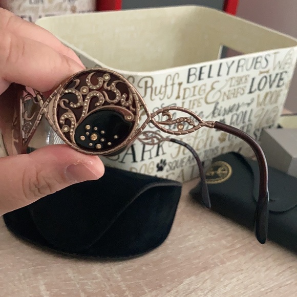 SOSPIRI SUNGLASSES - Picture 3 of 7